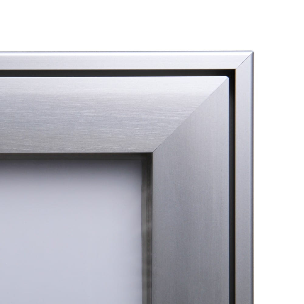 Detal - Gablota magnetyczna SCS 12xA4 88x92 cm zamykana na kluczyk do użytku wewnętrznego gablota wewnętrzna i zewnętrznego gablota ogłoszeniowa gablota informacyjna tablica ogłoszeń tablica informacyjna